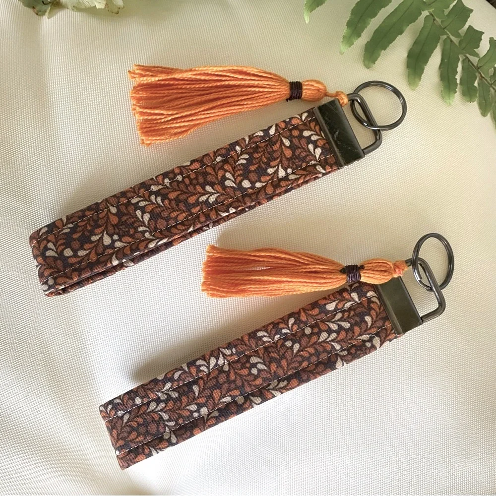 Handmade Keychain Orange and Brown,‎ Key Holder with Tassel
